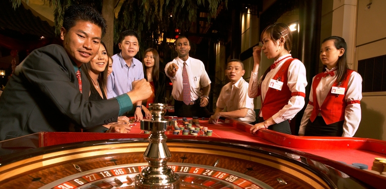 Lucky Pharaoh Echtgeld Aufführen handy guthaben online casino Abzüglich Eintragung Und Gewinnen